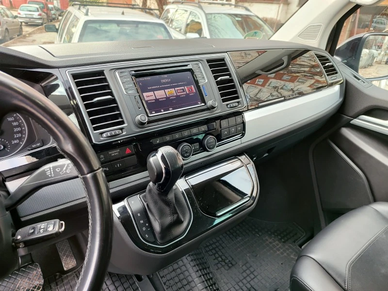 VW Multivan Т6 2.0TDI 4MOTION HIGHLINE, снимка 11 - Автомобили и джипове - 47723659