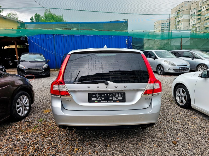 Volvo V70 D4-181kc-Distronic, снимка 5 - Автомобили и джипове - 44861869
