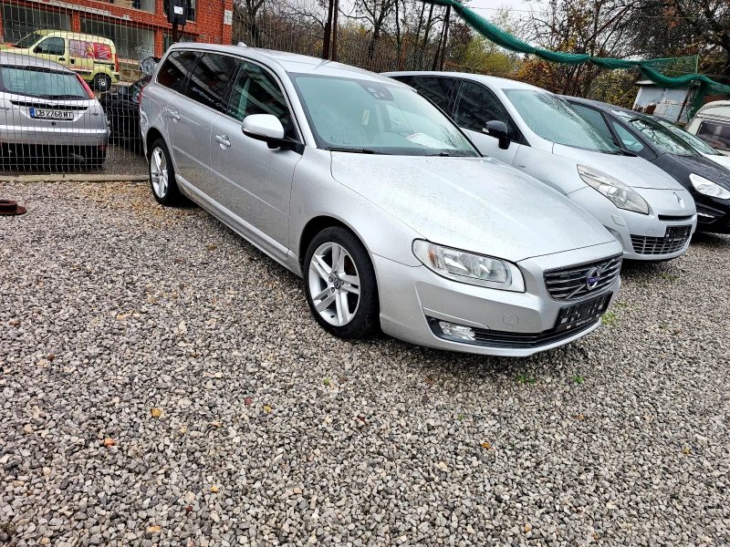 Volvo V70 D4-181kc-Distronic, снимка 3 - Автомобили и джипове - 44861869