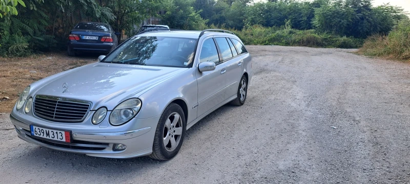 Mercedes-Benz E 220 E220 CDI, снимка 3 - Автомобили и джипове - 46993642