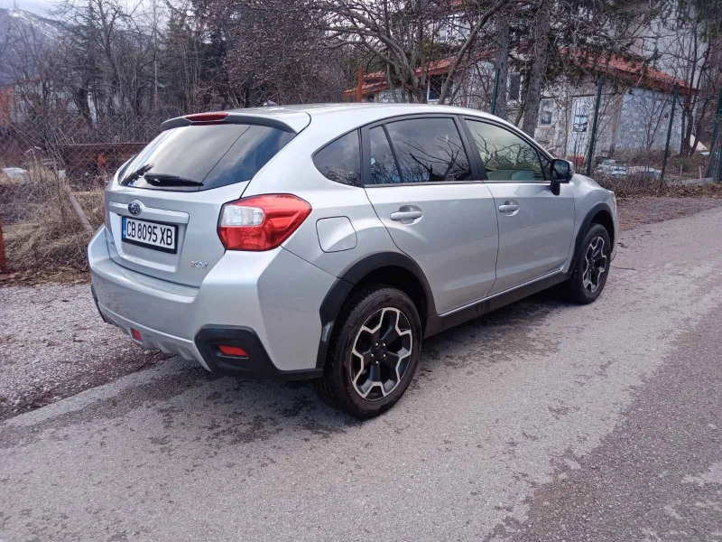 Subaru XV 1.6i газ, снимка 6 - Автомобили и джипове - 48398325