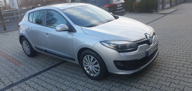 Renault Megane, снимка 1 - Автомобили и джипове - 48444023