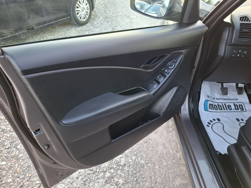 Hyundai Ix20 1.6i, снимка 7 - Автомобили и джипове - 50139411