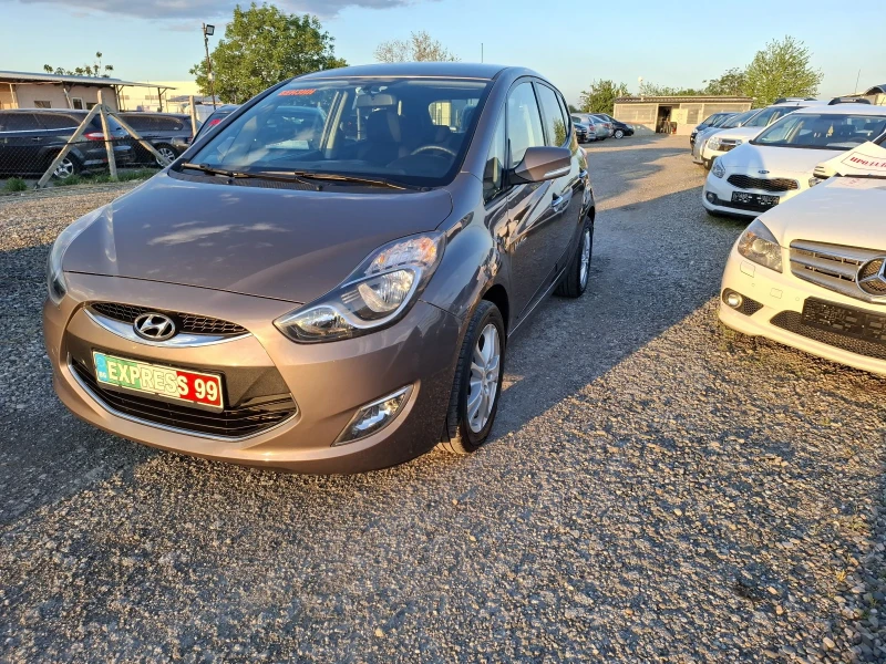 Hyundai Ix20 1.6i, снимка 2 - Автомобили и джипове - 50139411