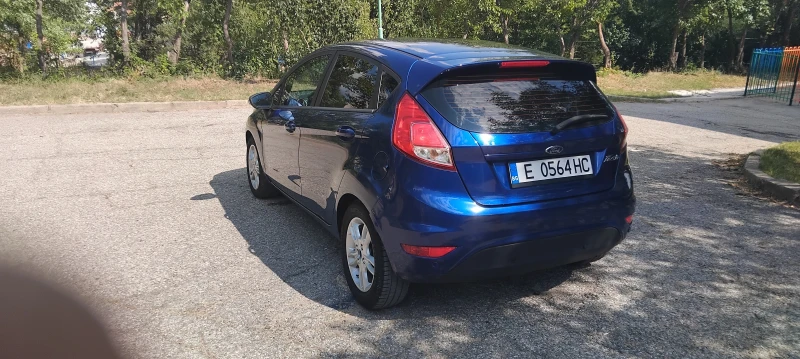 Ford Fiesta, снимка 6 - Автомобили и джипове - 52268792