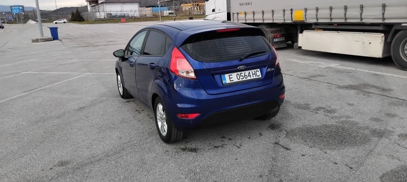 Ford Fiesta, снимка 6 - Автомобили и джипове - 53215514