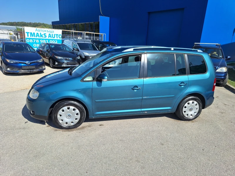 VW Touran 2.0TDI , снимка 9 - Автомобили и джипове - 51590310