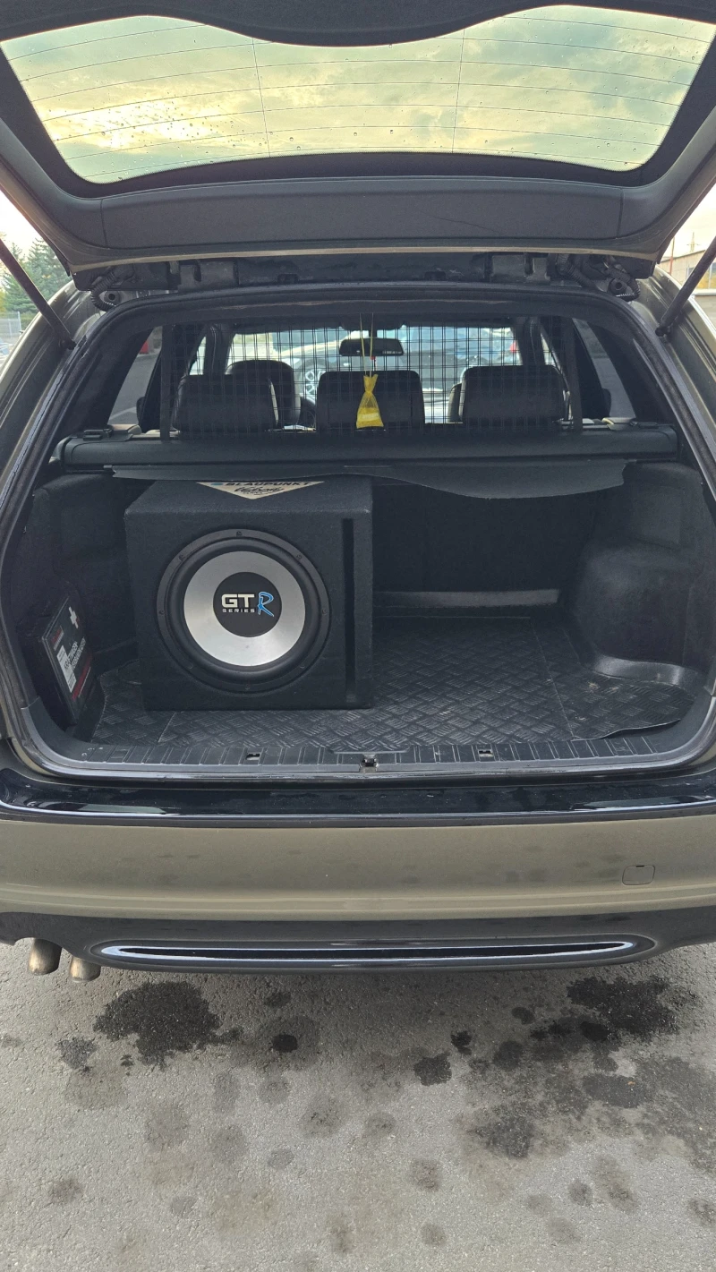 BMW 330 Facelift M57 , снимка 11 - Автомобили и джипове - 52346919