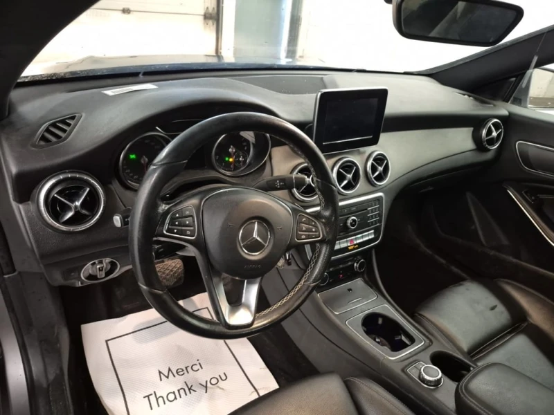 Mercedes-Benz CLA * 250 * CARFAX * , снимка 9 - Автомобили и джипове - 53038866