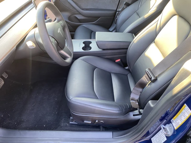 Tesla Model 3 RWD* АвтоКредит* (ЦЕНА ДО БГ), снимка 5 - Автомобили и джипове - 53142277