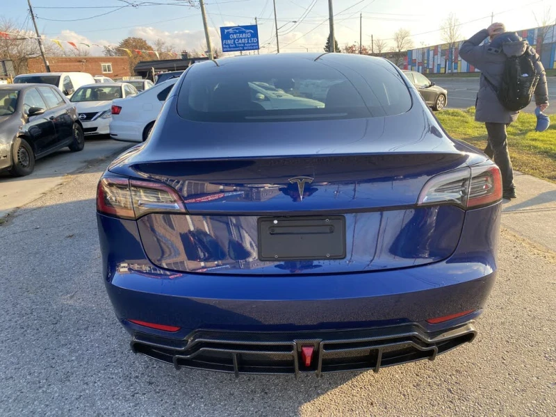 Tesla Model 3 RWD* АвтоКредит* (ЦЕНА ДО БГ), снимка 8 - Автомобили и джипове - 53142277