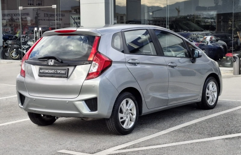 Honda Jazz 1.3 i-VTEC Comfort MT, снимка 6 - Автомобили и джипове - 53180830