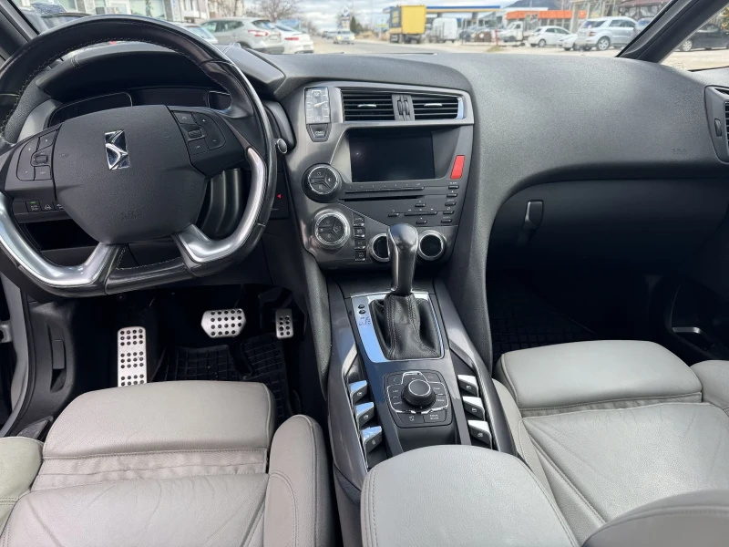 Citroen DS5 1.6 / Бензин / Автоматик/ Full Екстри, снимка 7 - Автомобили и джипове - 53217310