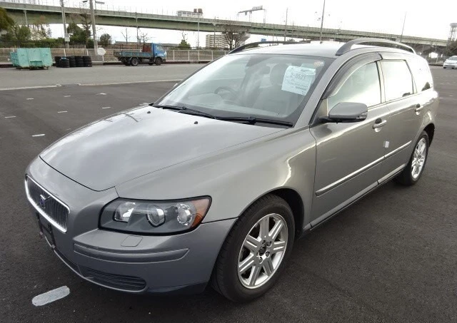 Volvo V50 - [1] 