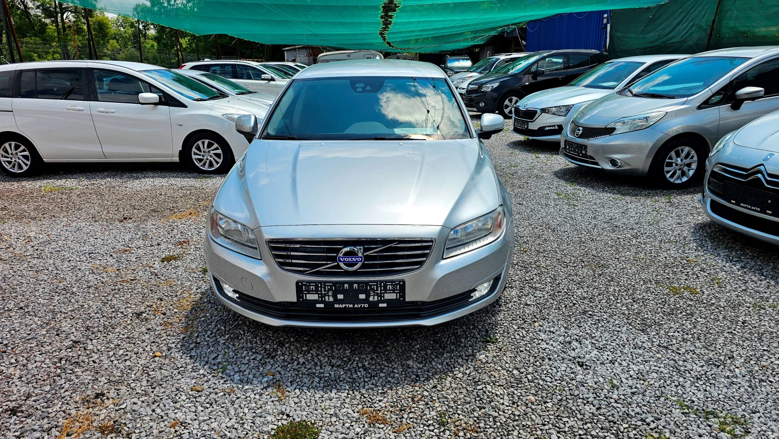 Volvo V70 D4-181kc-Distronic, снимка 2 - Автомобили и джипове - 44861869