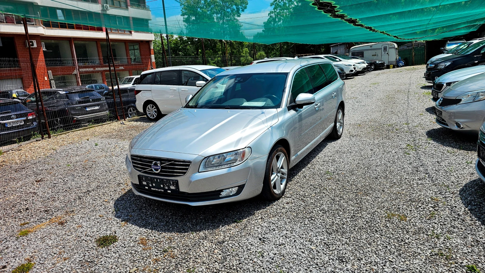 Volvo V70 D4-181kc-Distronic
