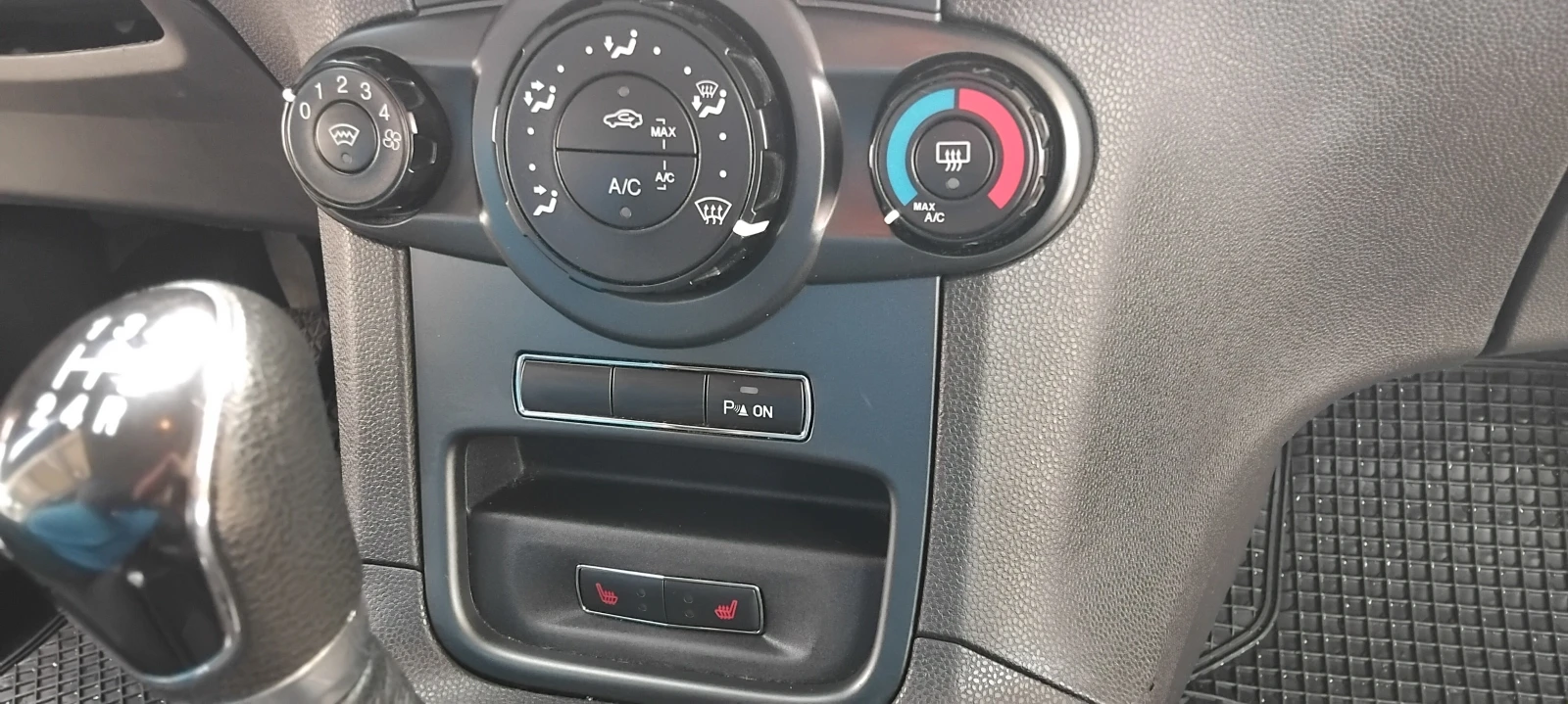 Ford Fiesta  - изображение 9