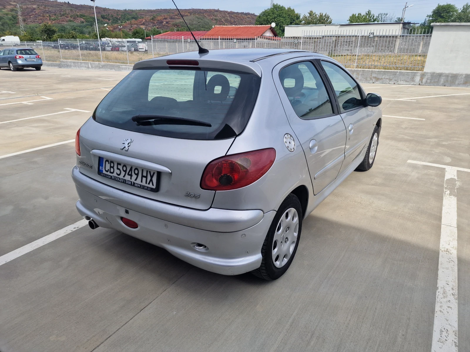 Peugeot 206 1.4 75kc - изображение 5