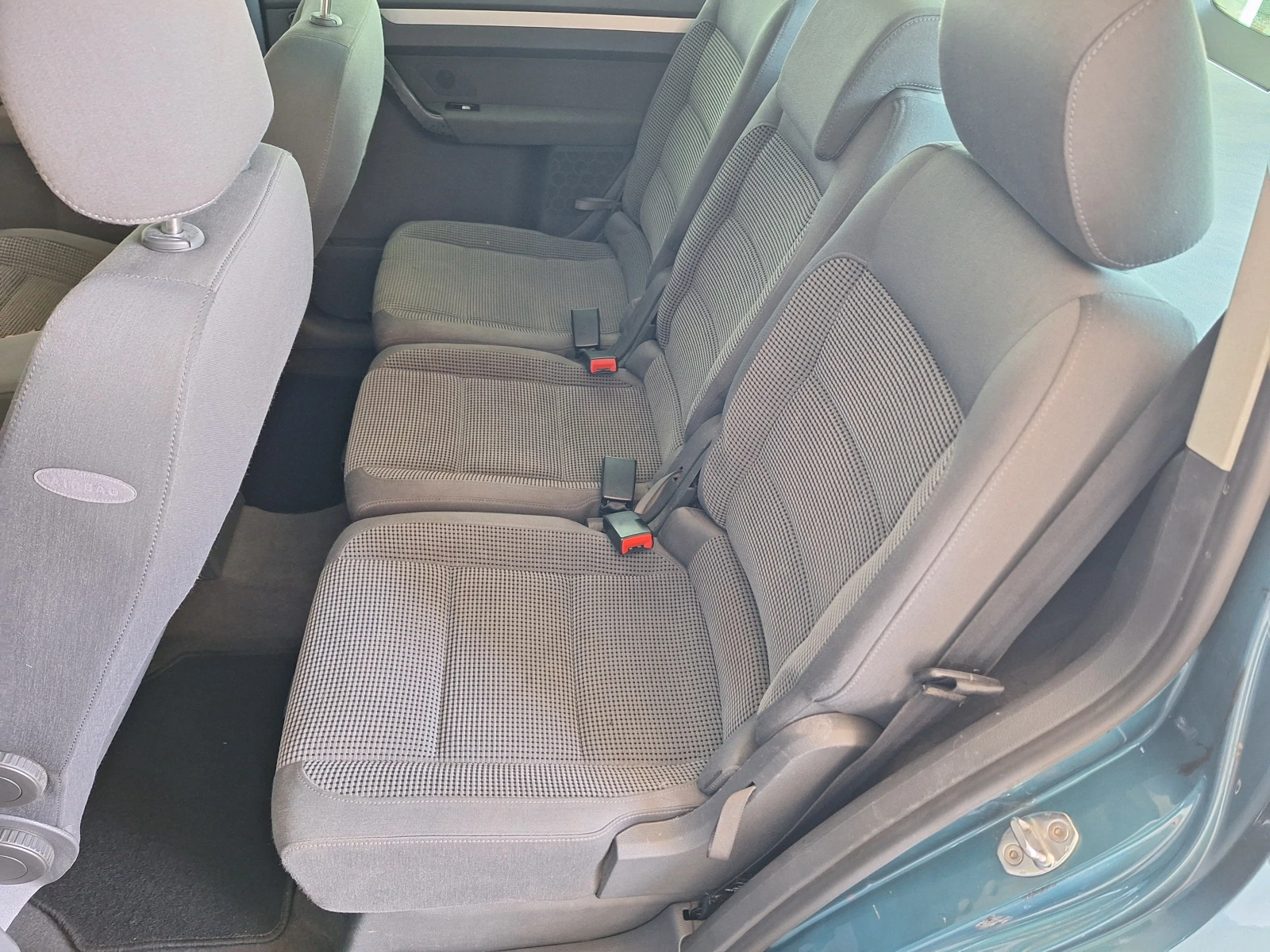 VW Touran 2.0TDI  | Mobile.bg   17