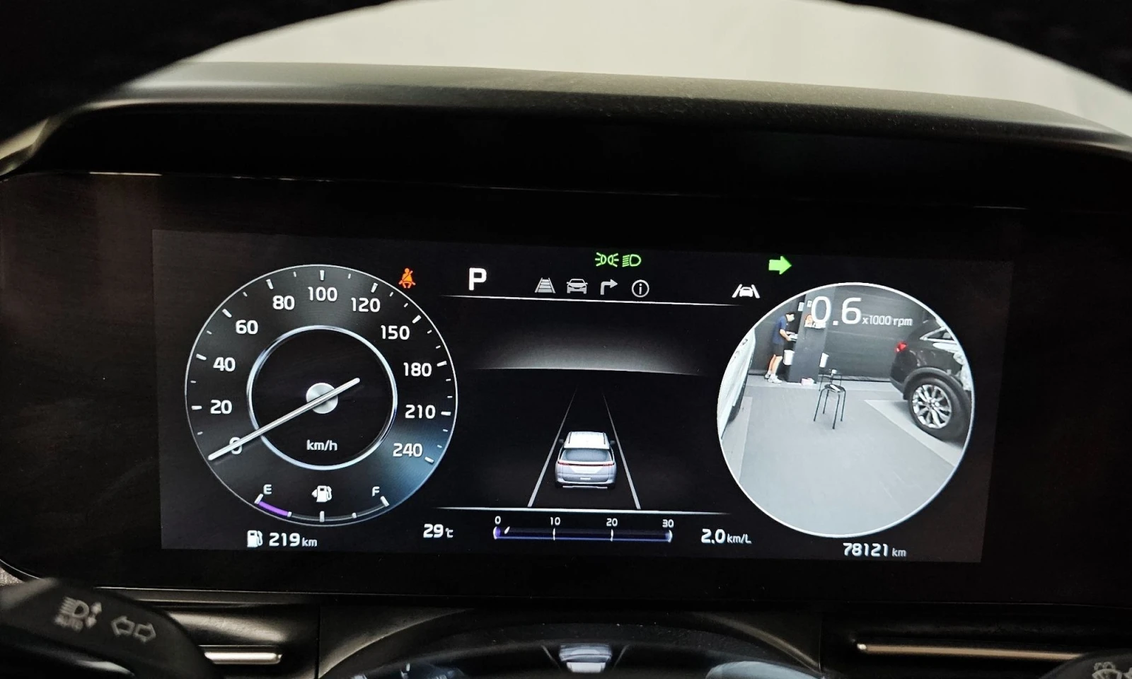 Kia Carnival Gasoline 9 | Mobile.bg   8