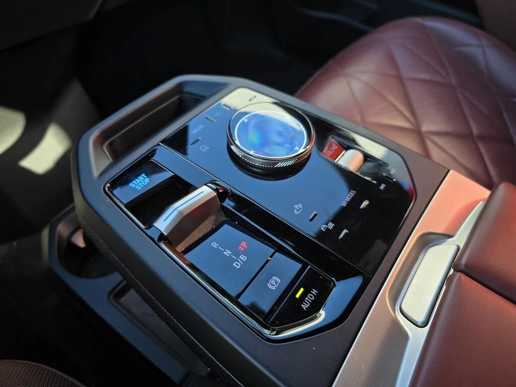 BMW iX xDrive40* Distronic* * *  | Mobile.bg   14