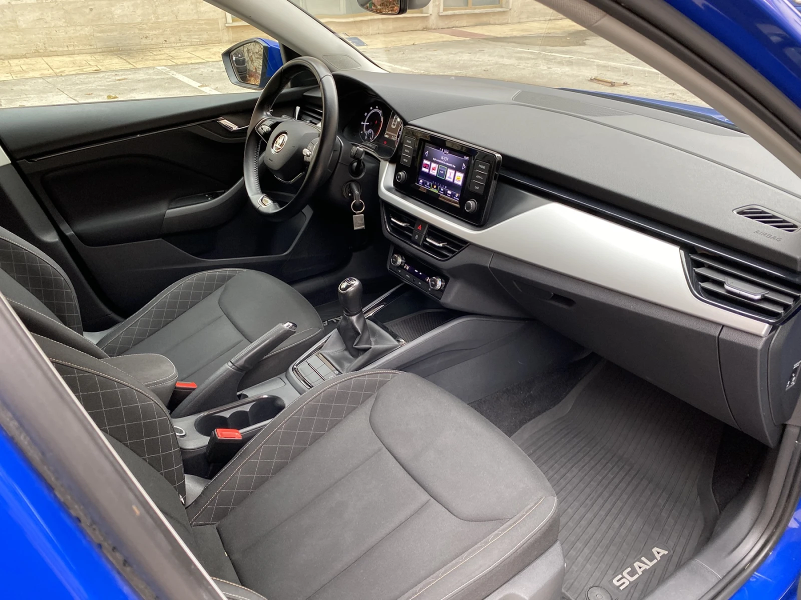 Skoda Scala 1.0 TSI /  | Mobile.bg   11