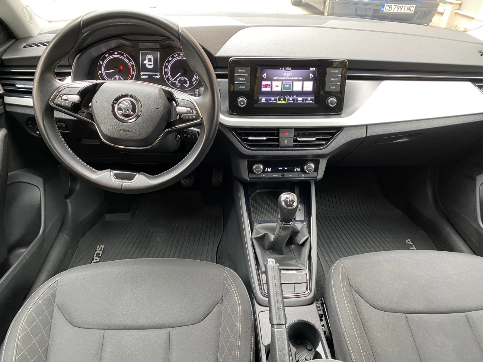 Skoda Scala 1.0 TSI /  | Mobile.bg   9