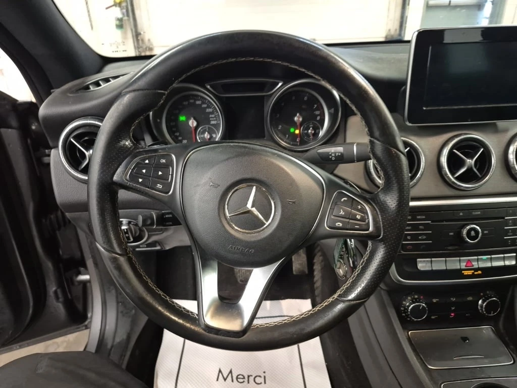 Mercedes-Benz CLA * 250 * CARFAX *  | Mobile.bg � ����������� 11