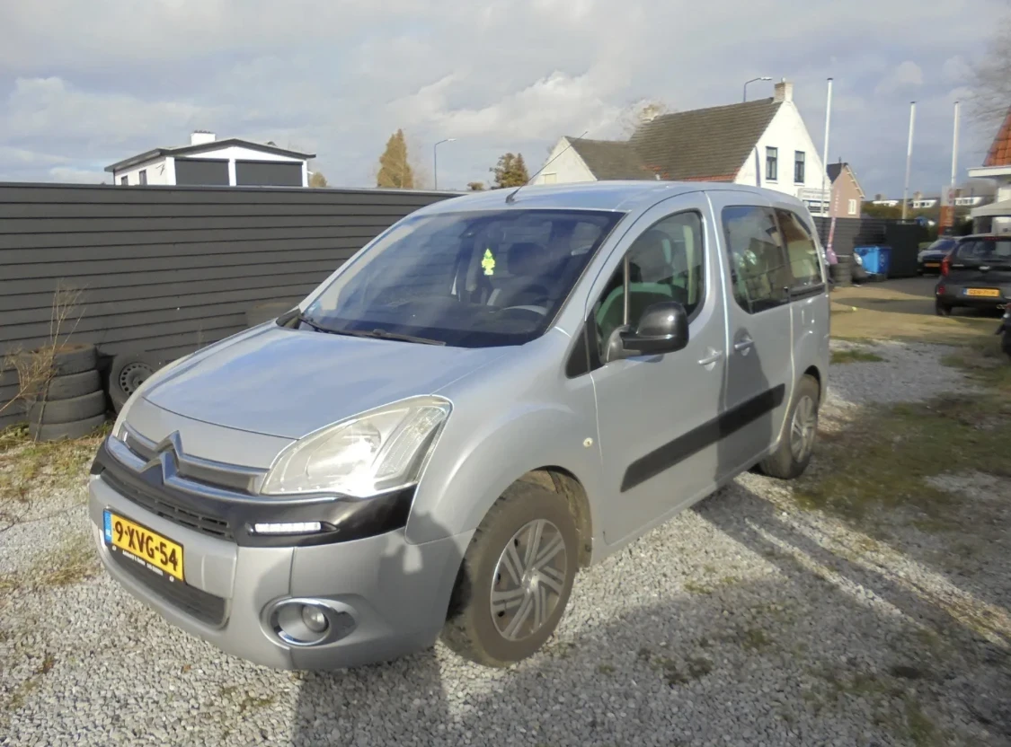 Citroen Berlingo  1.6 e-HDI 92 �.� | Mobile.bg � ����������� 1