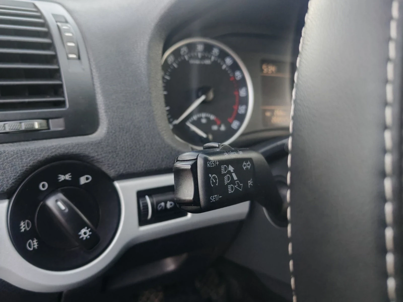 Skoda Octavia 2.0 TDI - изображение 8