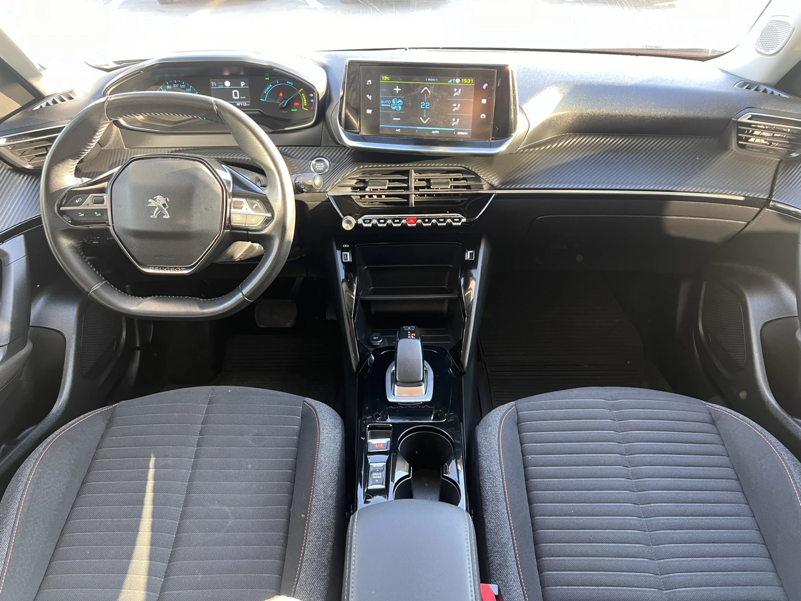 Peugeot 2008 Electric 100 kW | Mobile.bg � ����������� 12