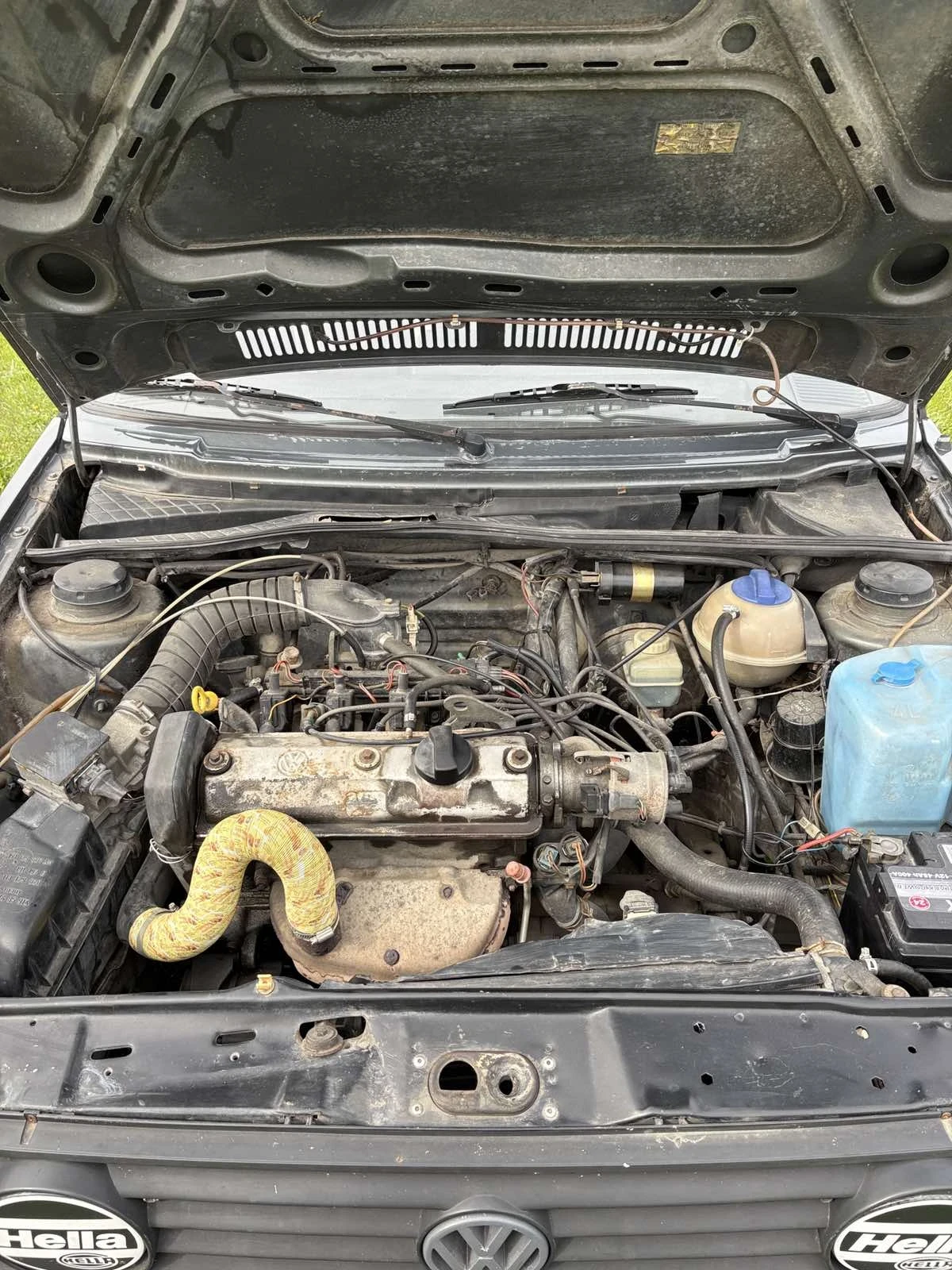 VW Golf 1.3 cat, снимка 15 - Автомобили и джипове - 53789200