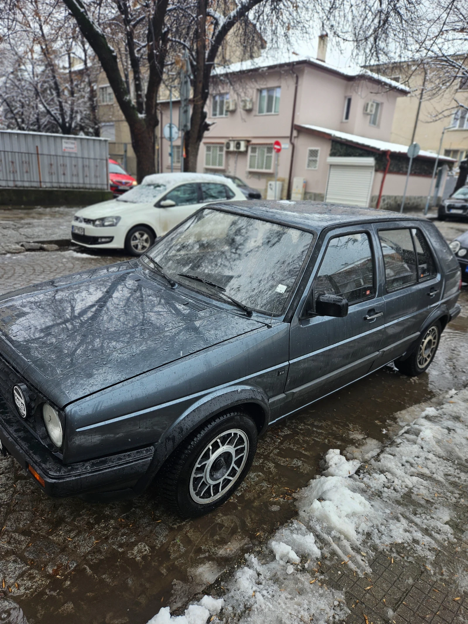 VW Golf 1.3 cat, снимка 14 - Автомобили и джипове - 53789200