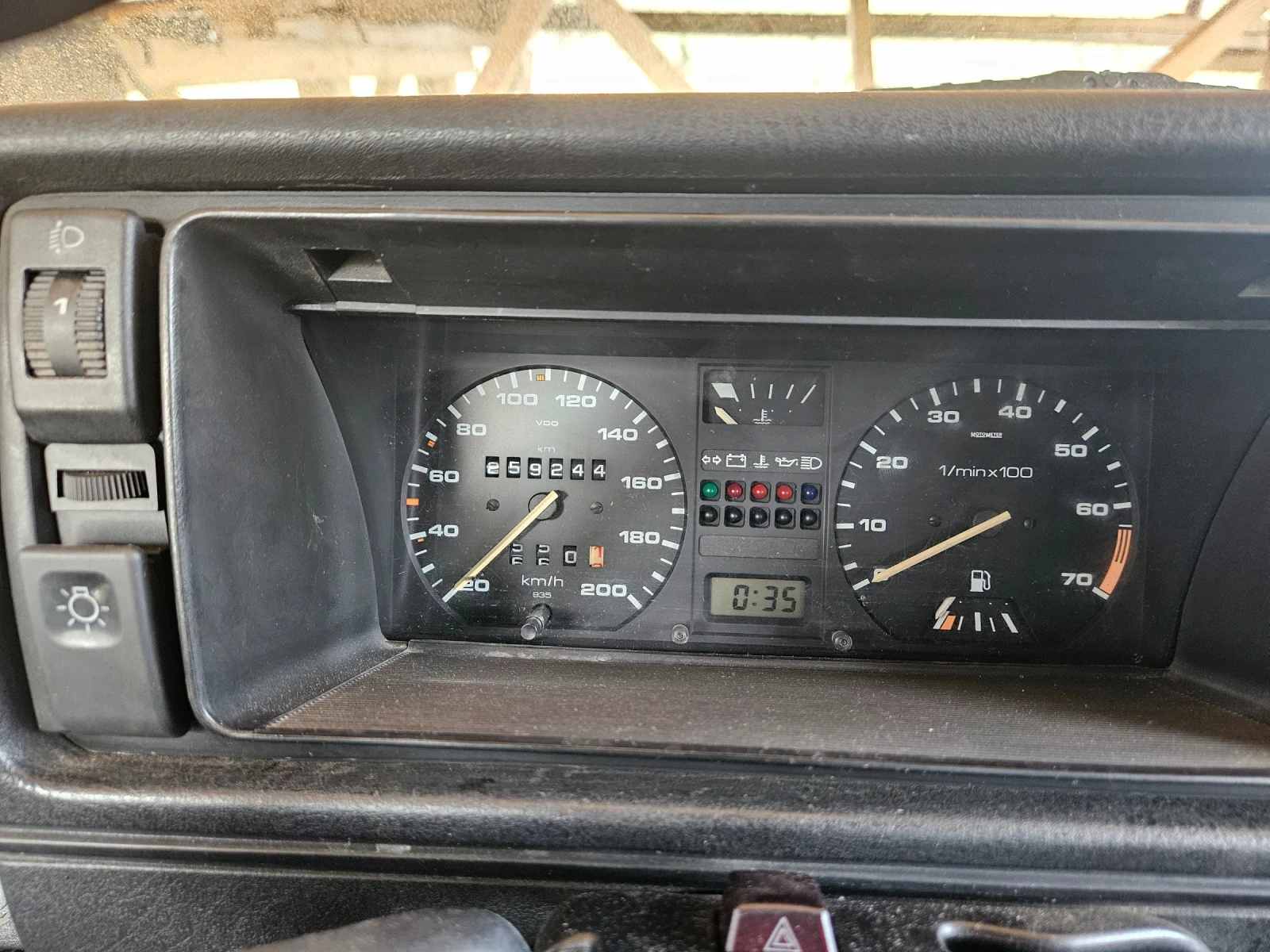 VW Golf 1.3 cat, снимка 16 - Автомобили и джипове - 53789200