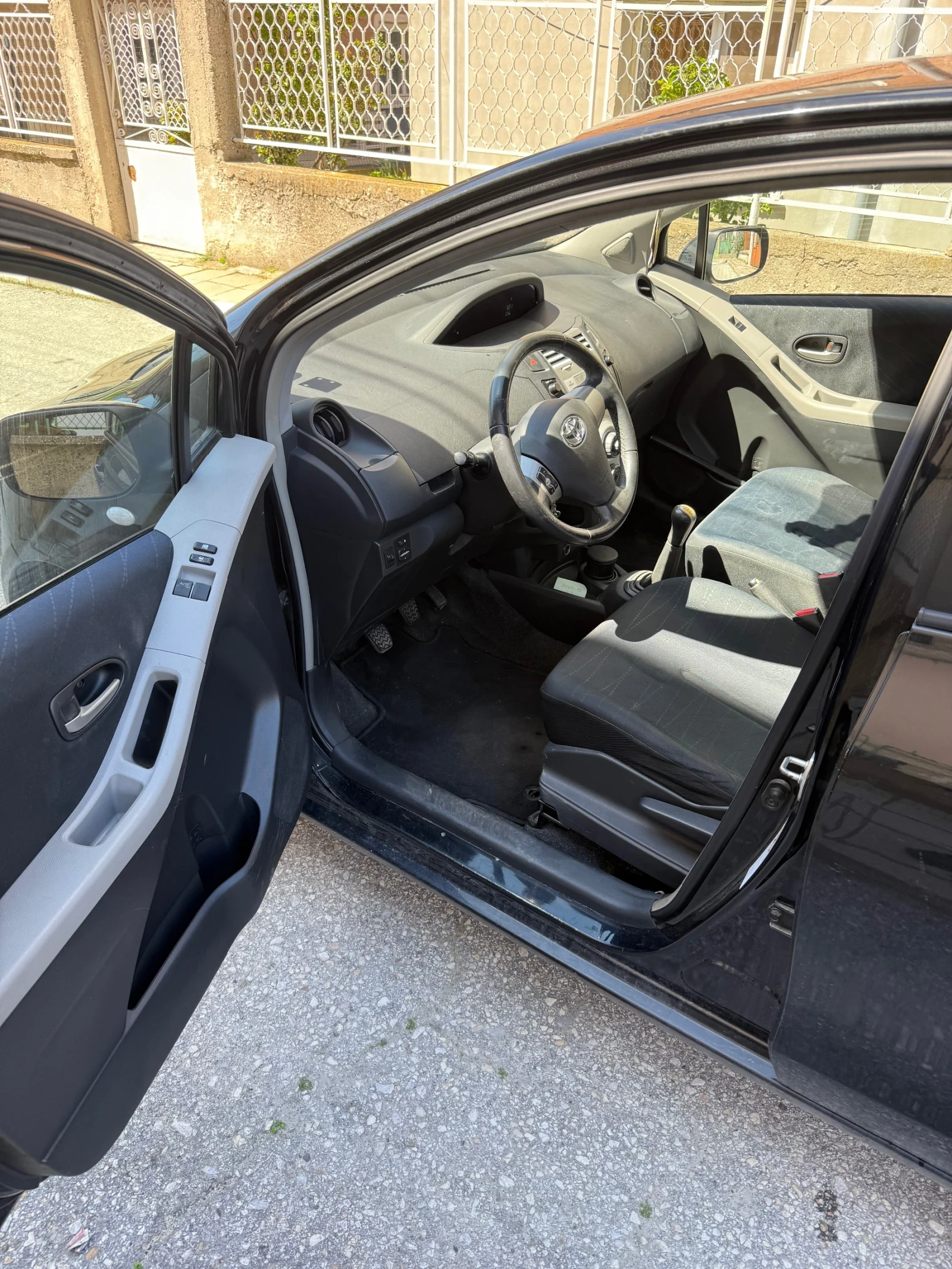 Toyota Yaris 1.4 Limited edition , снимка 5 - Автомобили и джипове - 54139861