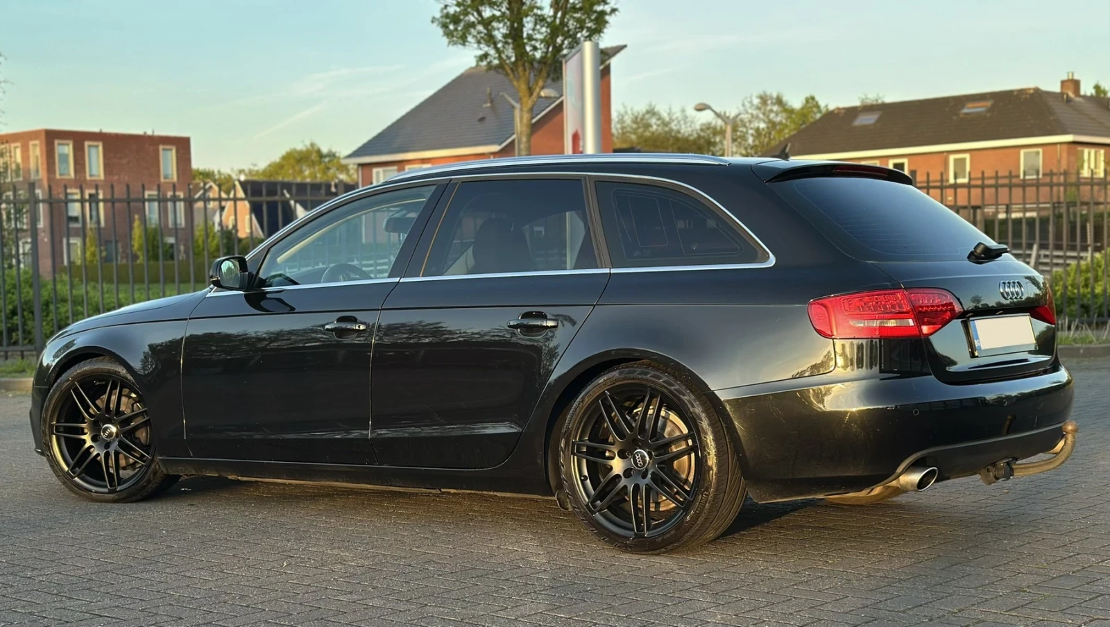 Audi A4, снимка 3 - Автомобили и джипове - 54296124