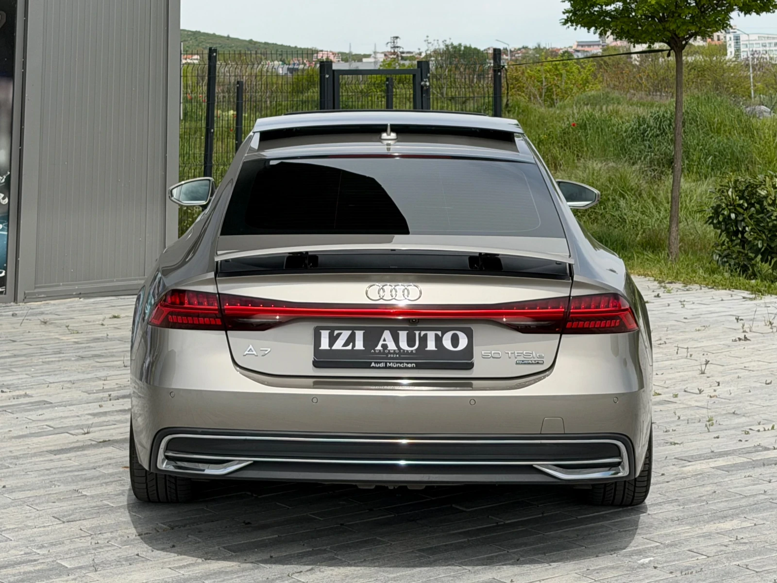 Audi A7 50TFSIe/PANORAMA/BANG&OLFUSEN/DISTRONIC/LIZING, снимка 5 - Автомобили и джипове - 54526431