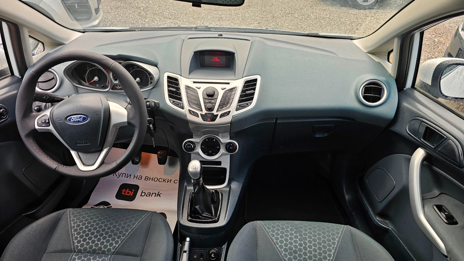 Ford Fiesta 1.4D-68kc, снимка 9 - Автомобили и джипове - 54566779