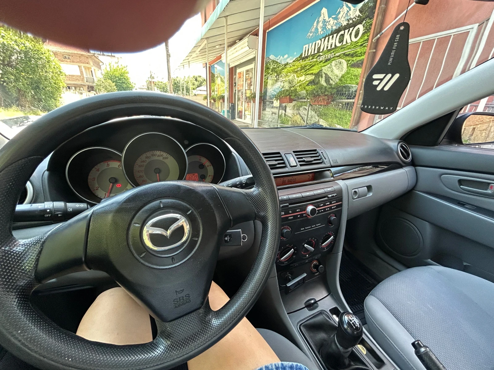 Mazda 3, снимка 8 - Автомобили и джипове - 54698994