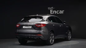 Maserati Levante 3.0 AWD Sport | Panoramic Roof, снимка 2