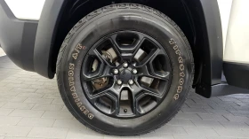 Jeep Cherokee TRAILHAWK / 3.2 / 4X4 / ОБДУХ / ПОДГРЕВ / ПАНОРАМА, снимка 5