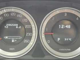 Volvo XC60 2.4/AWD/ПАНОРАМА, снимка 14