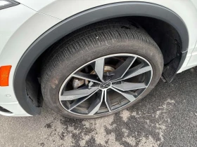 VW Tiguan Highline R-Line CARFAX АВТО КРЕДИТ  - 37450 лв. / 19147.88 € - 86091997 12