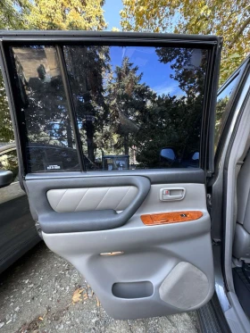 Toyota Land cruiser J100, снимка 12