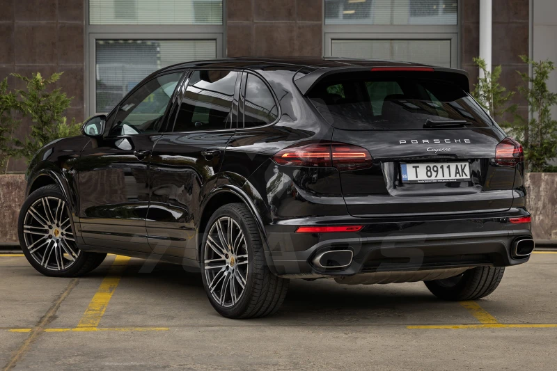 Porsche Cayenne 3.0 дизел* ПЪЛНА СЕРВИЗНА ИСТОРИЯ* , снимка 4 - Автомобили и джипове - 47338661