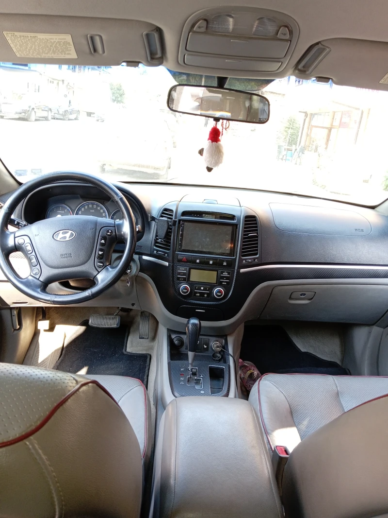 Hyundai Santa fe, снимка 8 - Автомобили и джипове - 47434855