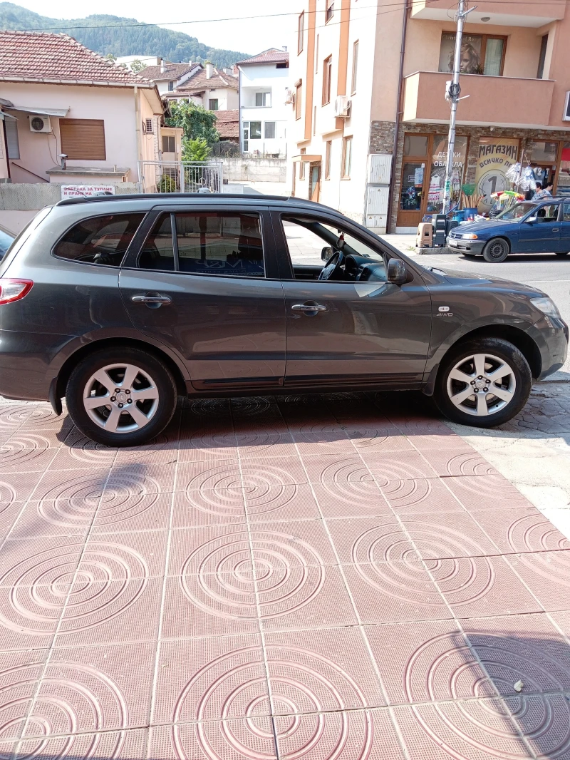 Hyundai Santa fe, снимка 5 - Автомобили и джипове - 47434855