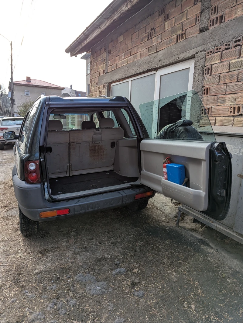 Land Rover Freelander, снимка 6 - Автомобили и джипове - 48725651