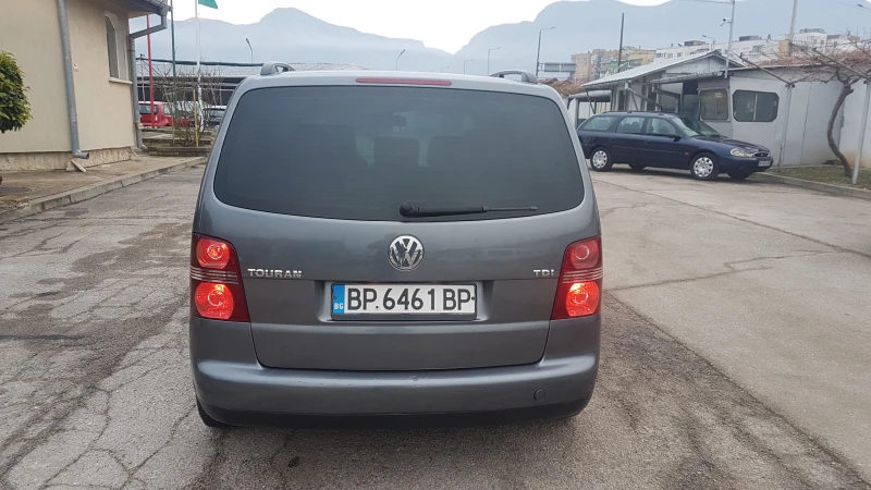 VW Tiguan 1.9TDI 105кс, снимка 6 - Автомобили и джипове - 48821937