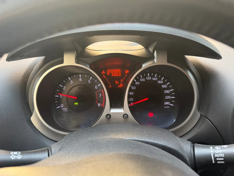 Nissan Juke, снимка 6 - Автомобили и джипове - 52537205